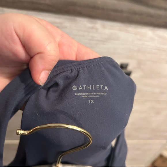 Athleta Conscious Crop Top Size 1X - Picture 5 of 5